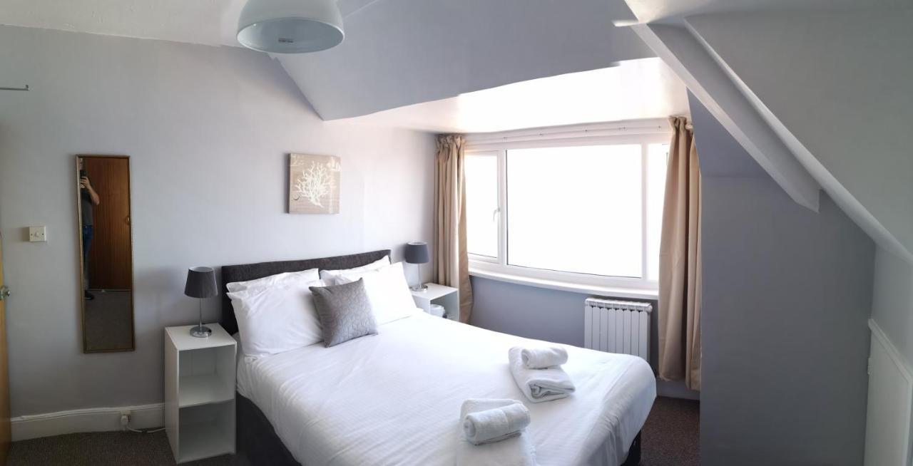 No10 Beach Rooms Пейнтън Екстериор снимка