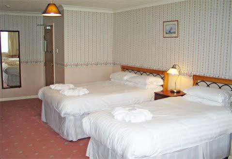 No10 Beach Rooms Пейнтън Екстериор снимка